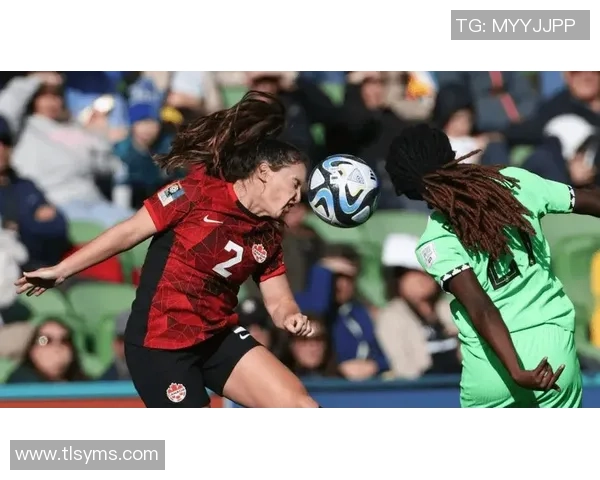 加拿大美女女足球星风采展示 赛场内外的自信与魅力 加拿大美女女足球星风采展示 赛场内外的自信与魅力