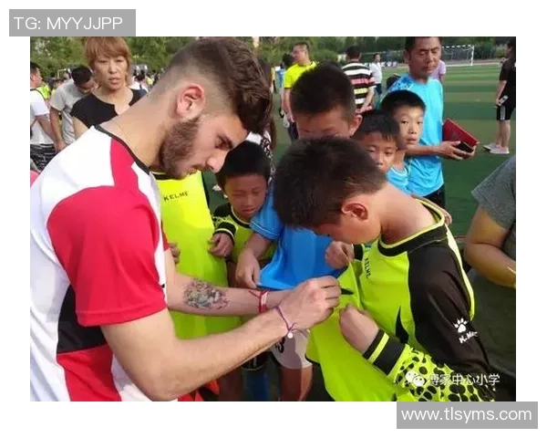 足球球星唇炎反复困扰探讨运动员健康管理与护理对策