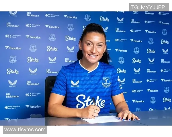 足球球星女博主因涉嫌违法行为被警方拘捕事件引发广泛关注